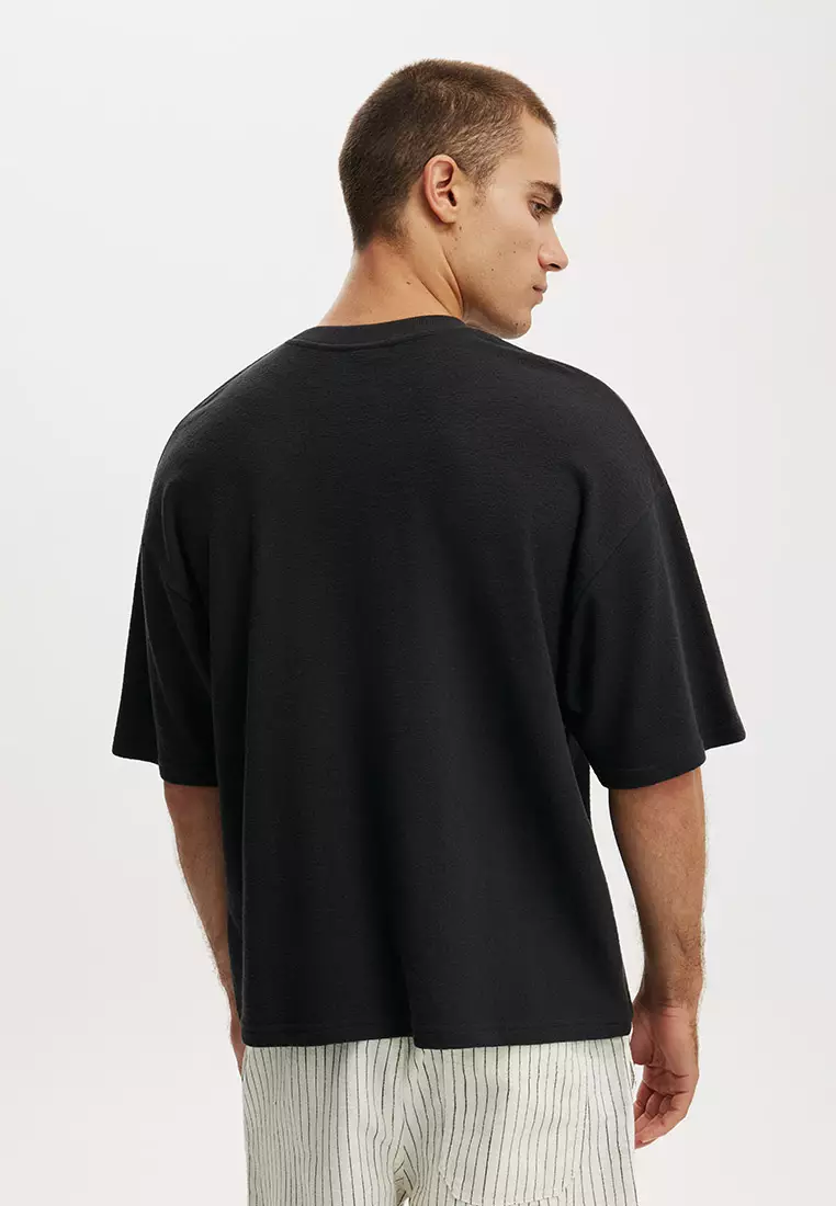 Cropped Fit T-Shirt