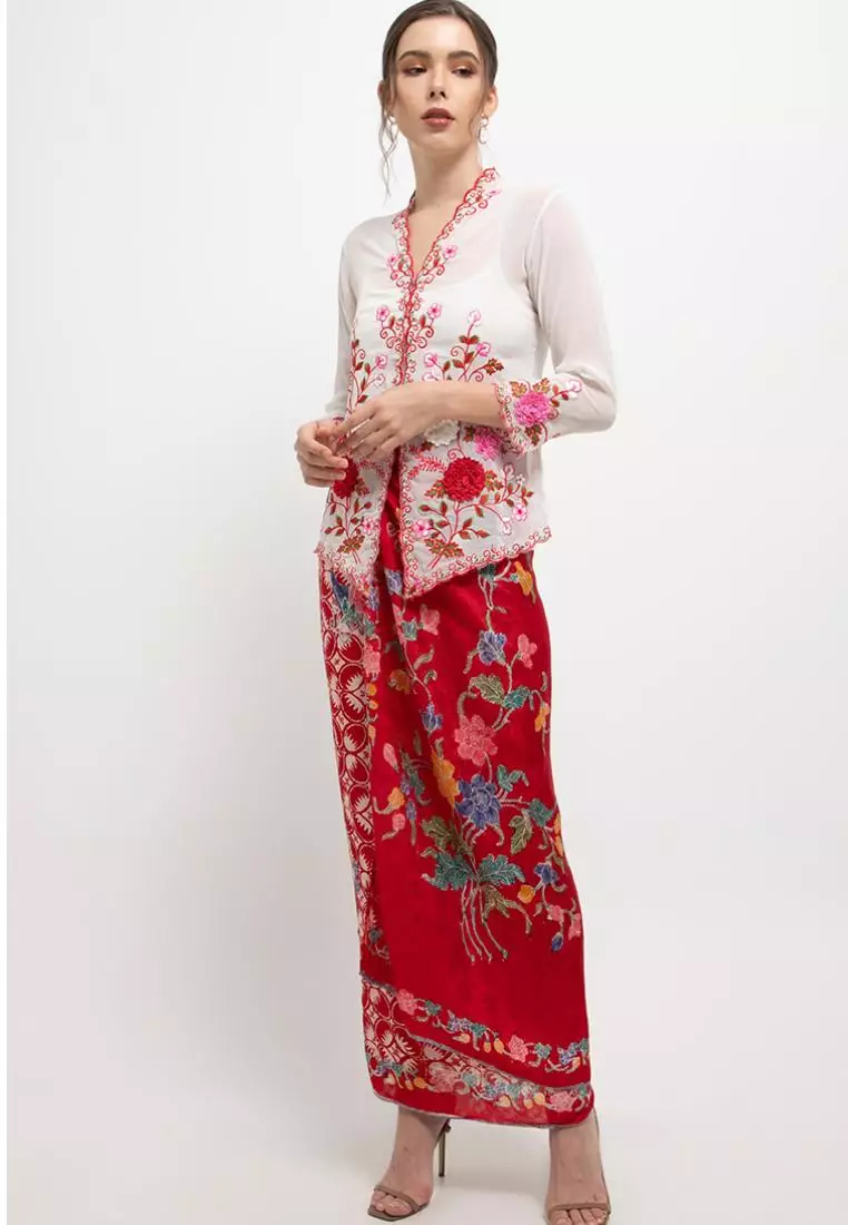 Kebaya Classic - Nyonya Kebaya