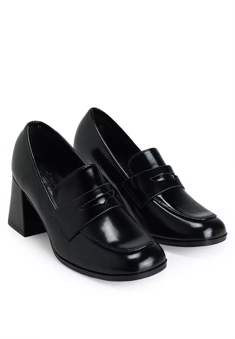 Riaa Shoes
