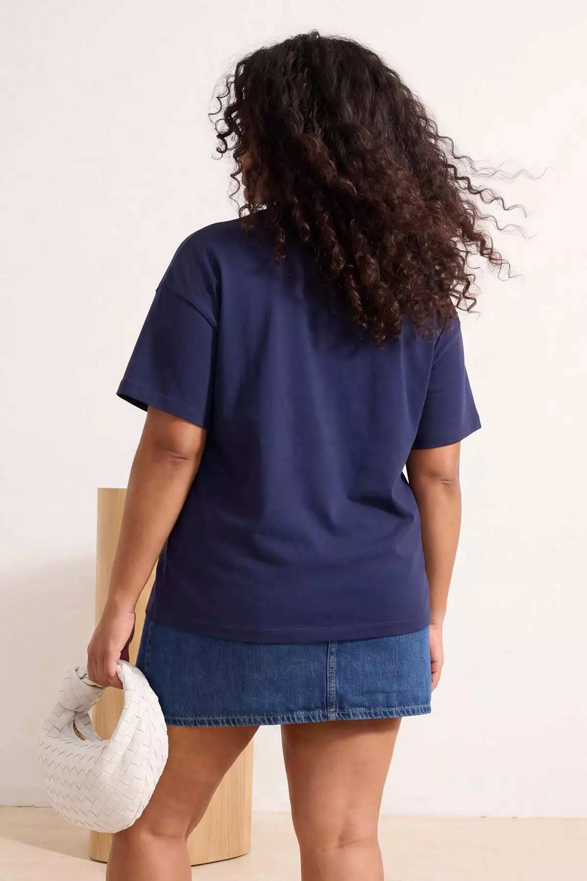 Navy Blue Embroidered Oversize/Wide Fit Crew Neck Knitted Plus Size T-Shirt Tbbss26Bf00018