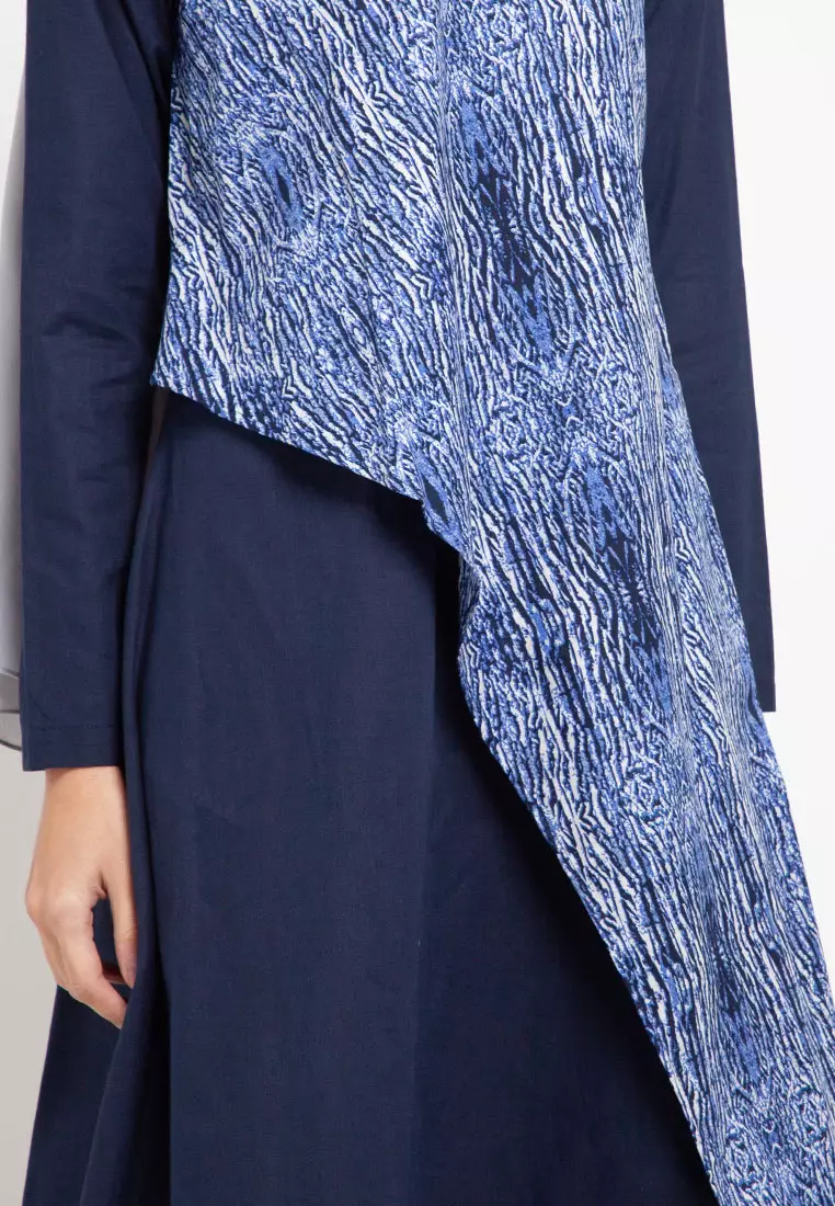 Kim Maxi Dress In Navy Print
