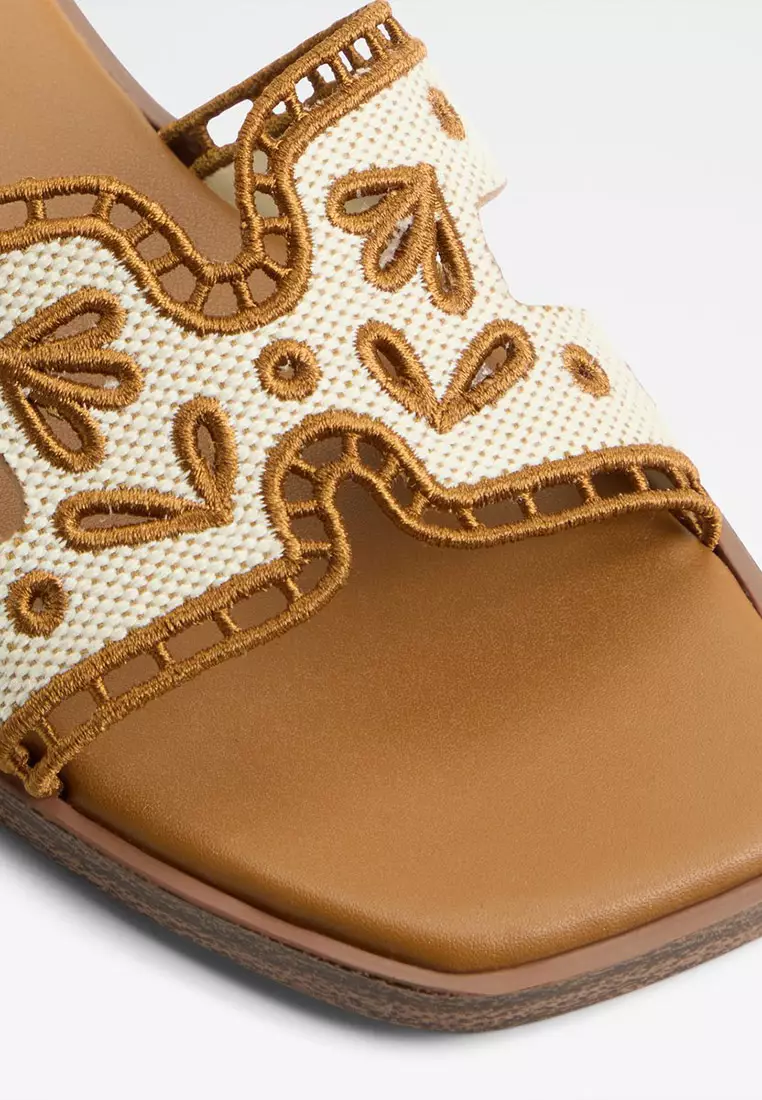 Itsandal Slide Sandals