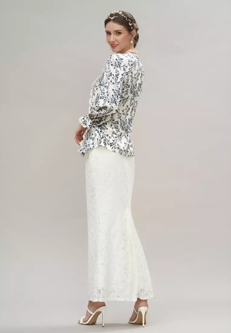 Vintage Blue Floral Lace Trimming Kebaya Top & White Lace Skirt Modern Kurung