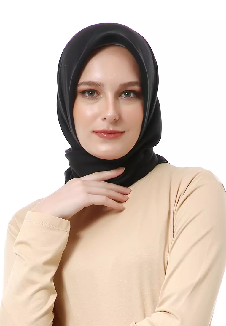 Vierra Jilbab Segiempat Paris Polos Premium Best Style - Hitam