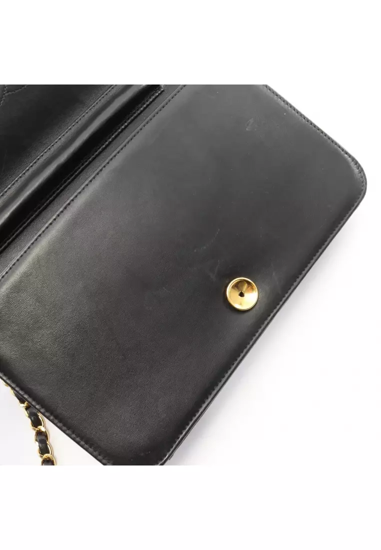 Pre-Loved Chanel matelasse full flap push lock chain shoulder bag lambskin black gold hardware