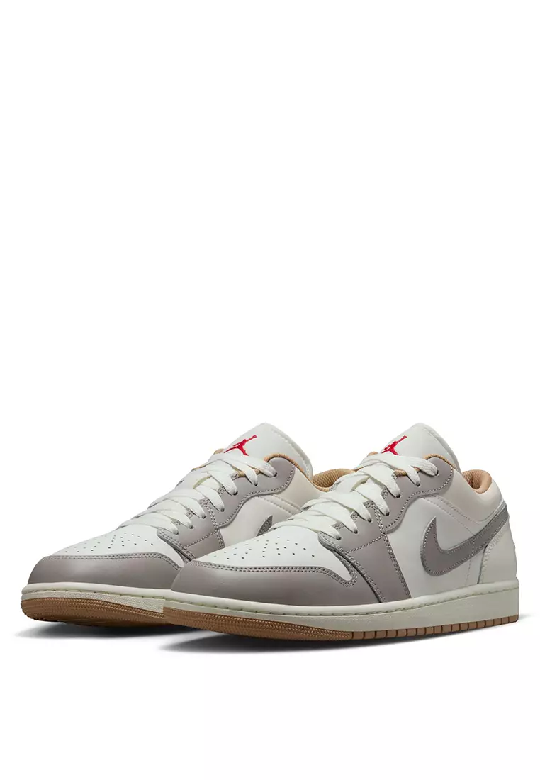 Air Jordan 1 Low Shoes