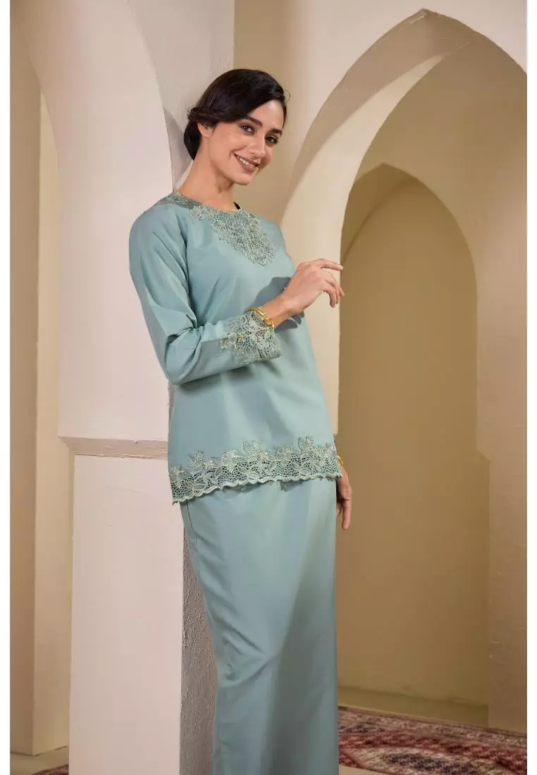 Kurung Kedah Sulam Kadeera