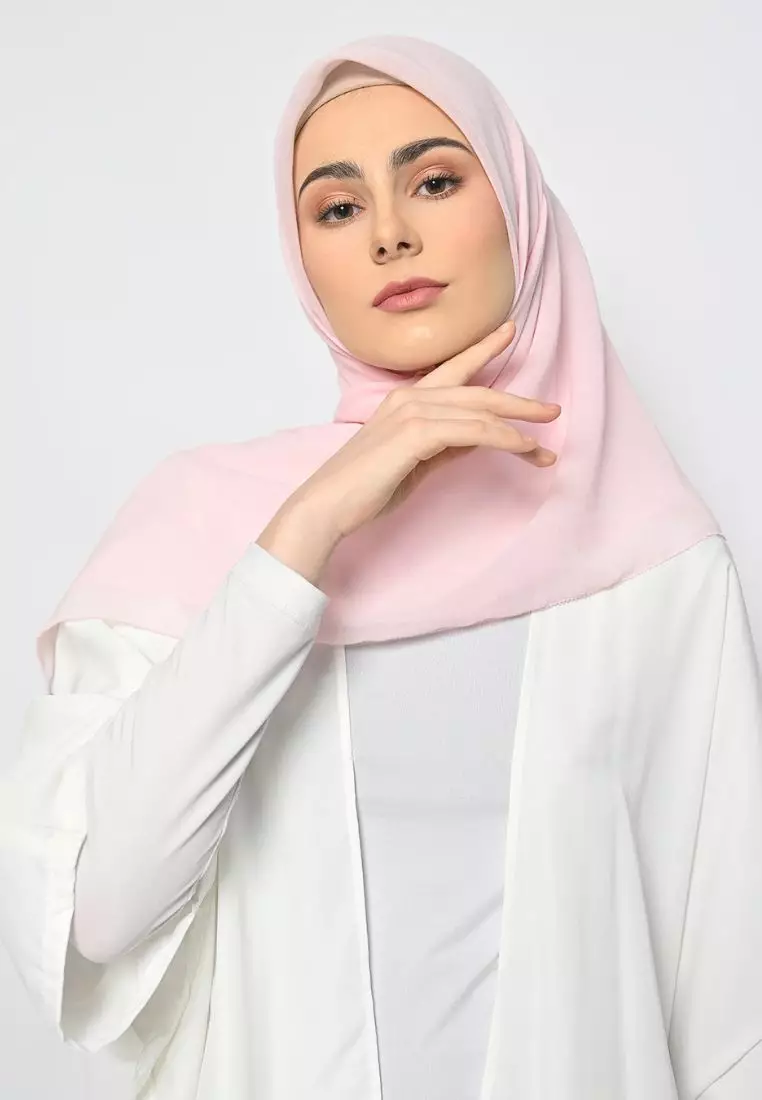 Hijab Segi Empat Voal Anabela Eyelash Baby Pink