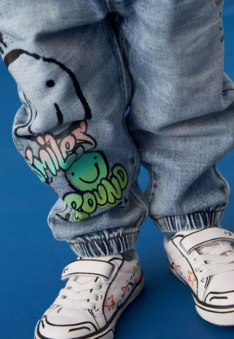 Graffiti Print Jeans