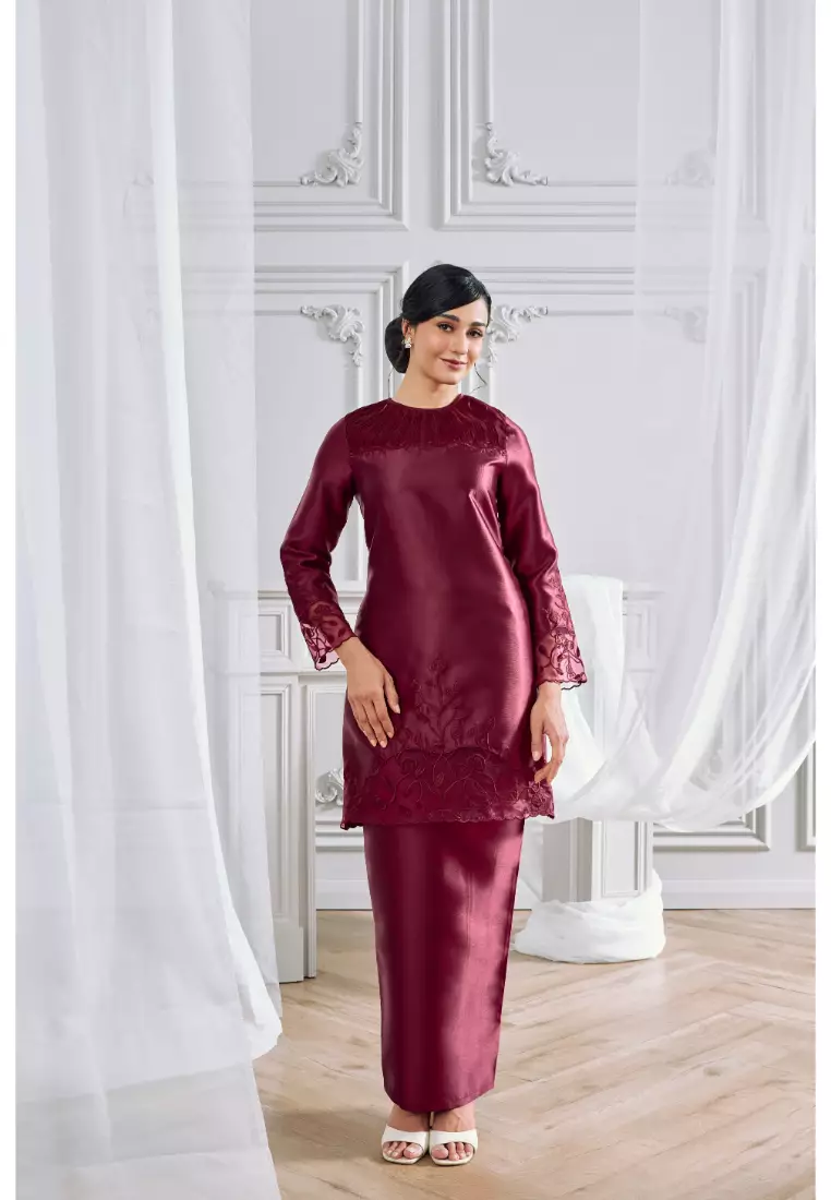 Kurung Moden Madina
