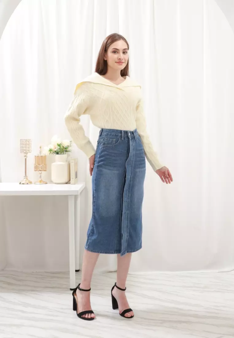 Medeline Midi Skirt in Blue