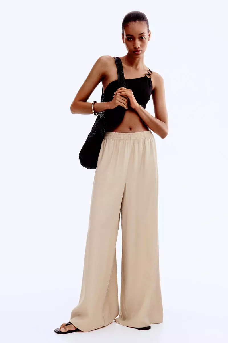 Wide pull-on trousers