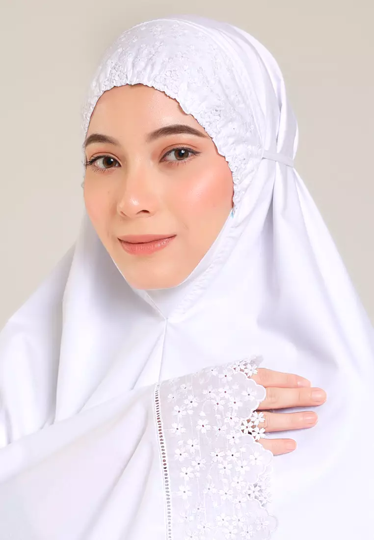 Siti Khadijah Telekung Signature Sakura in White