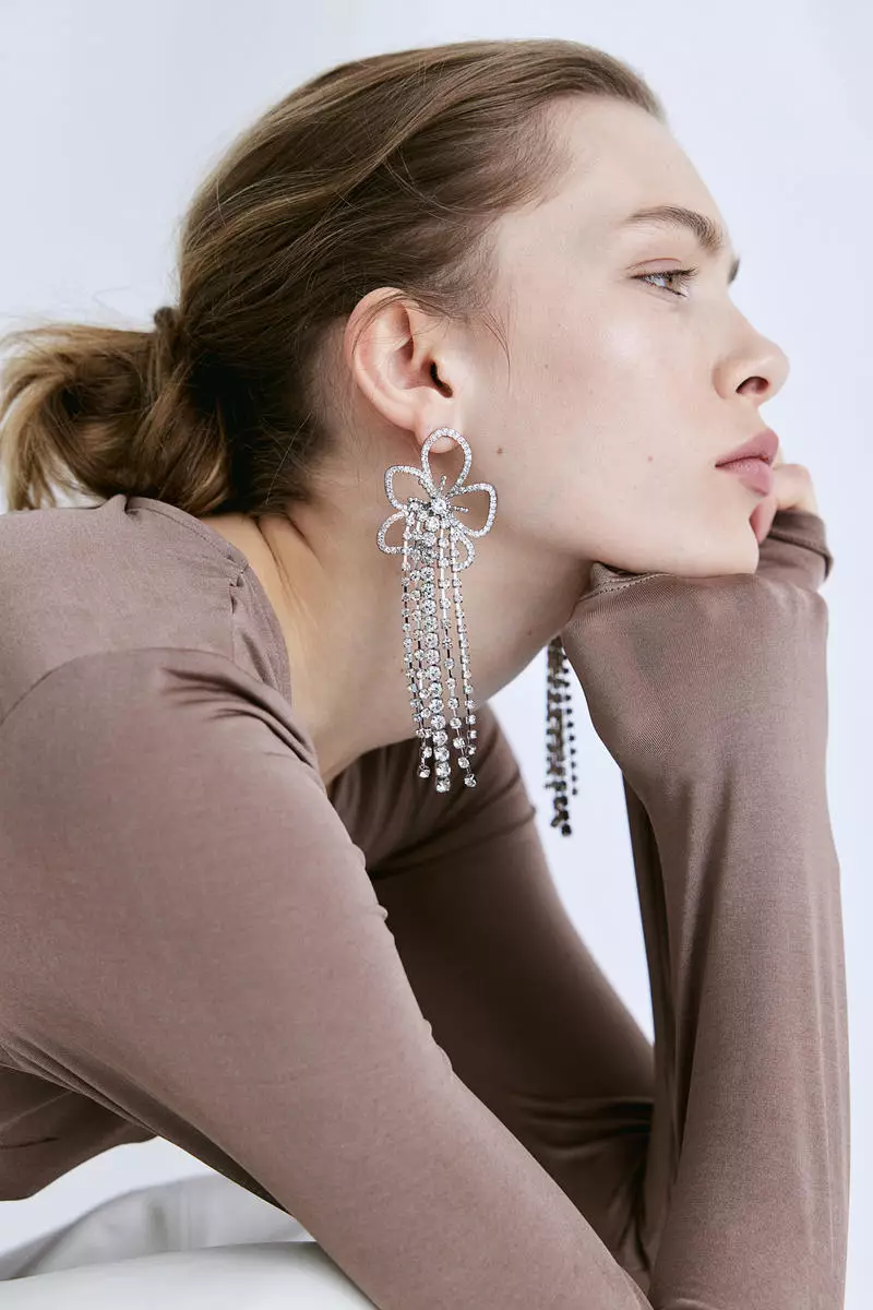 Rhinestone earrings