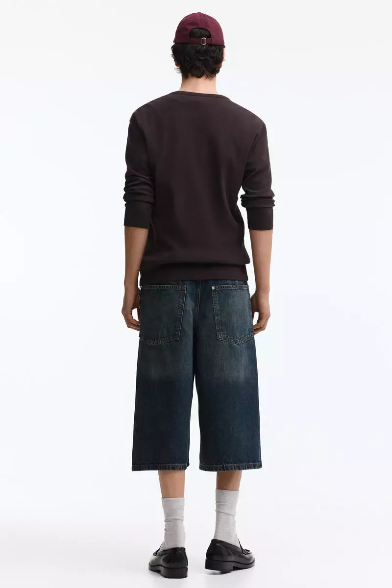 Baggy denim shorts