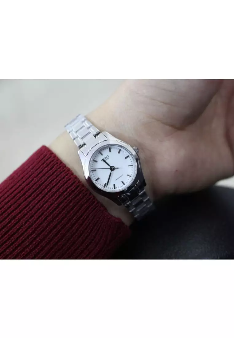 LTP-1275D-7A Women's Stainless Steel Analog Watch