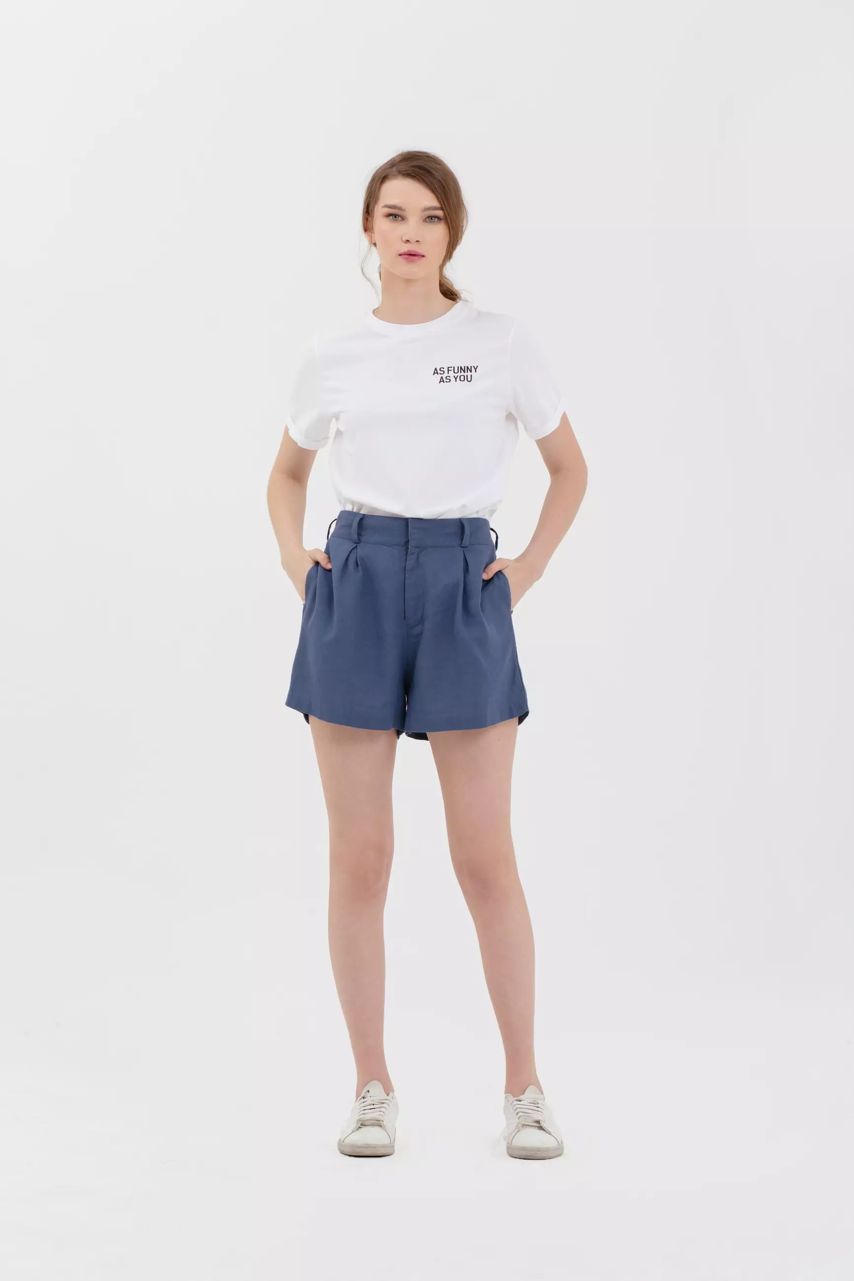 Celana Pendek Wanita Funny Blue