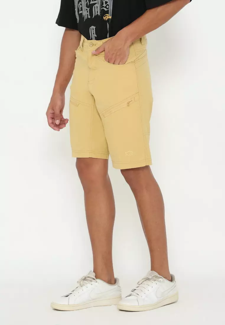 POLICE Celana Pendek Cargo Parasut Kantong Zipper Regular Fit Pria