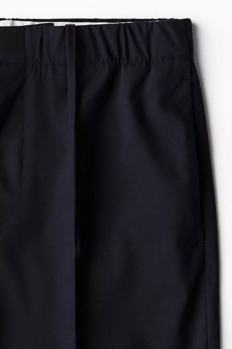 Relaxed Fit Tapered trousers