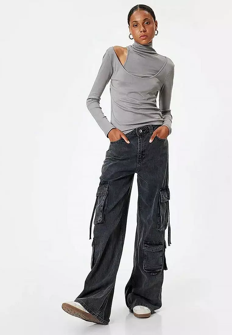 Long Sleeve T-Shirt Turtleneck Window Detailed Viscose Fabric