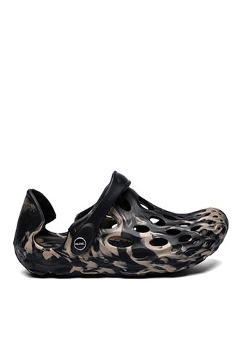 Twenty Eight Shoes black VANSA Waterproof Rain and Beach Sandals VSM-R588 26ED5SH9A7FCB7GS_1