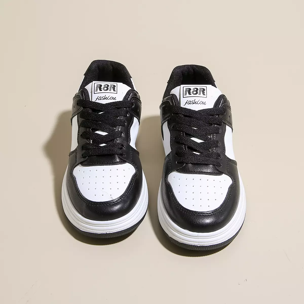 Sepatu Chic Wanita Street Style Sneakers Running Cewek SS101