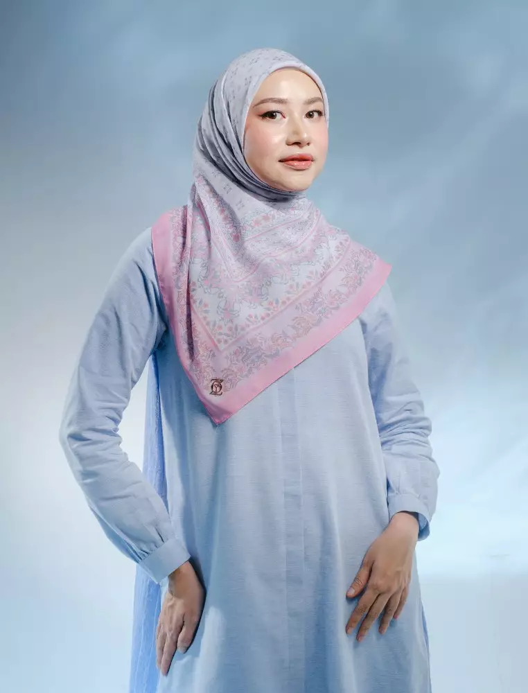 CLIDIA Scarf Light Pink - Kerudung Hijab Segiempat Motif With BOX - Bahan Nesla - Ukuran 115x115