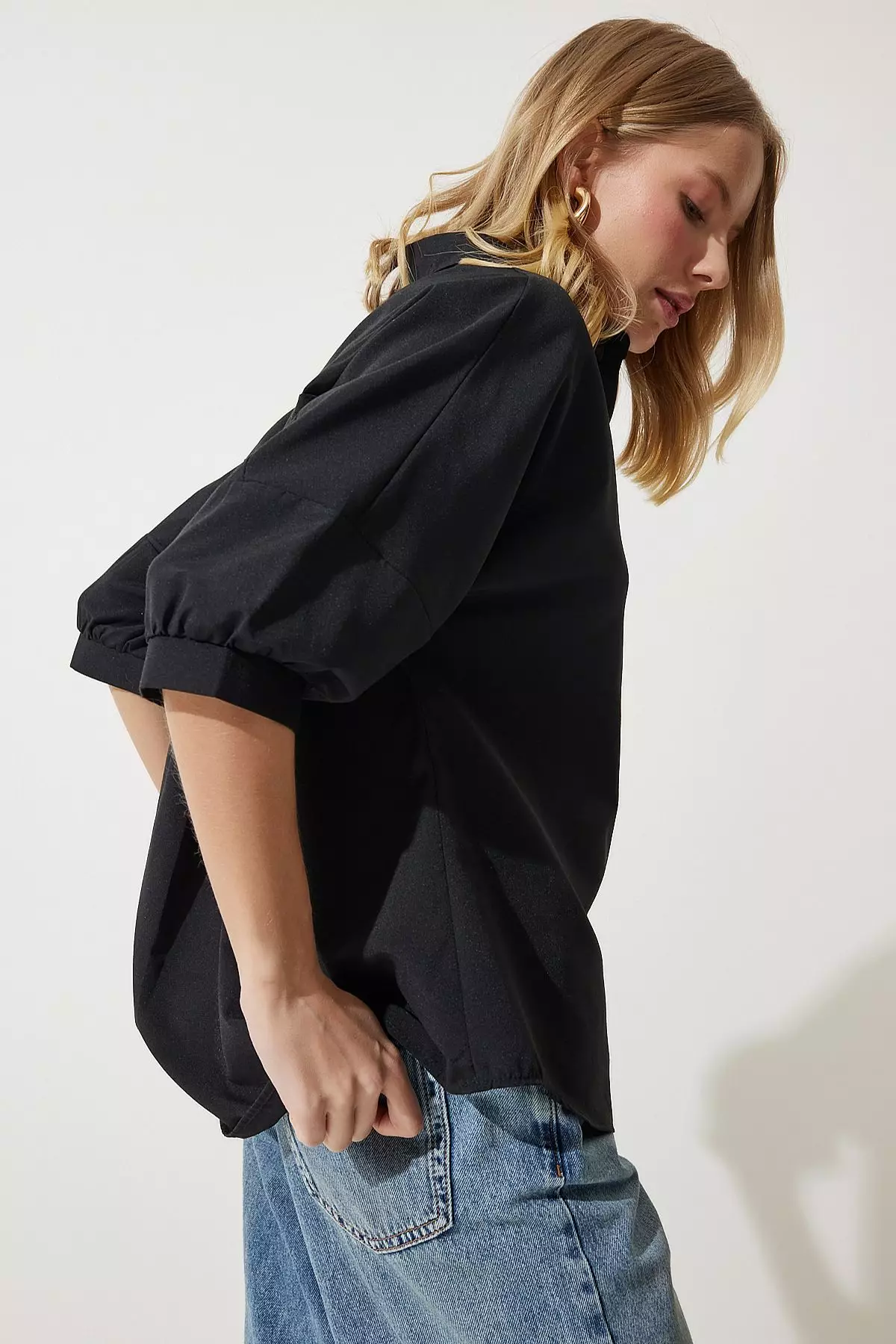 Pleated Back Shirt