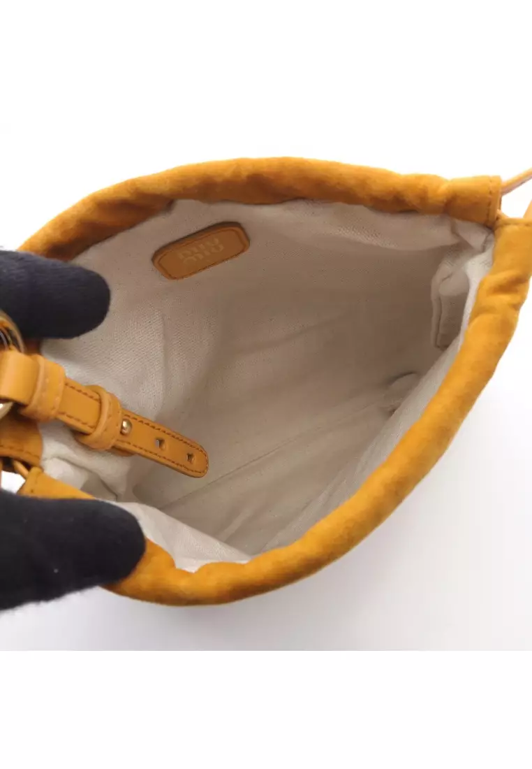 Pre-Loved MIU MIU CAMOSCIO Pouch suede Yellow brown