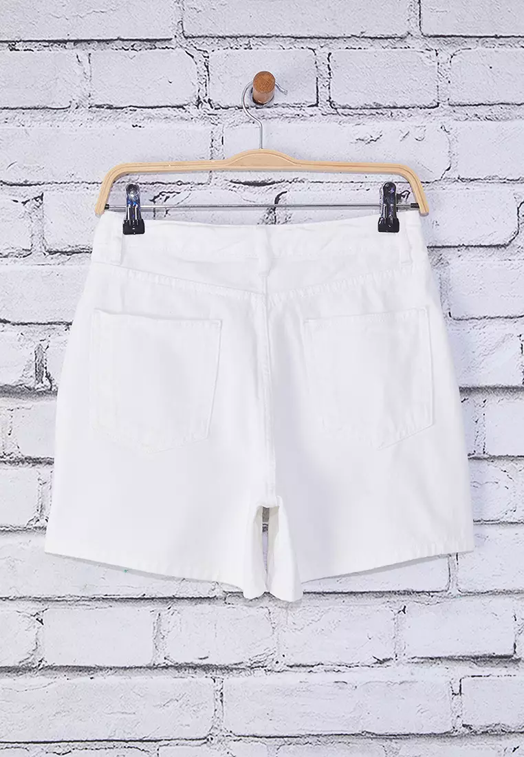 White High Waist City Boy Denim Shorts TWOSS25SR00172
