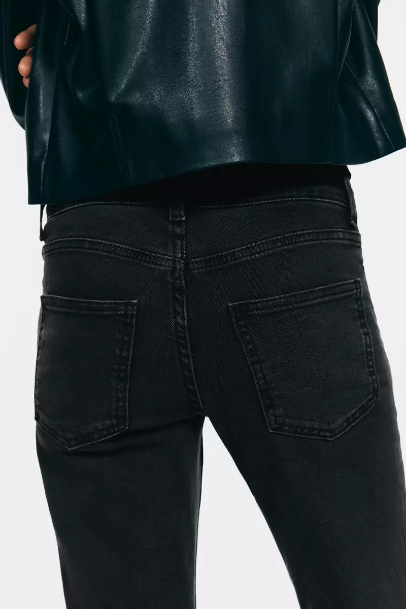 Flared Regular Jeans