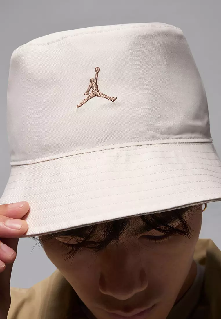 Apex Reversible Bucket Hat