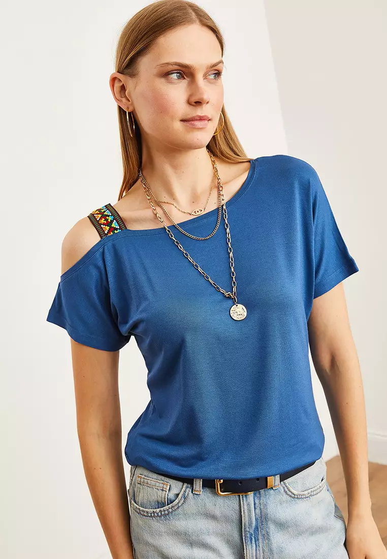 Women's One Shoulder Ethnic Garnished Blouse BLZ-19000194