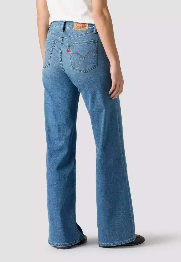Levi's® Women's 318 Shaping Wide-Leg Jeans