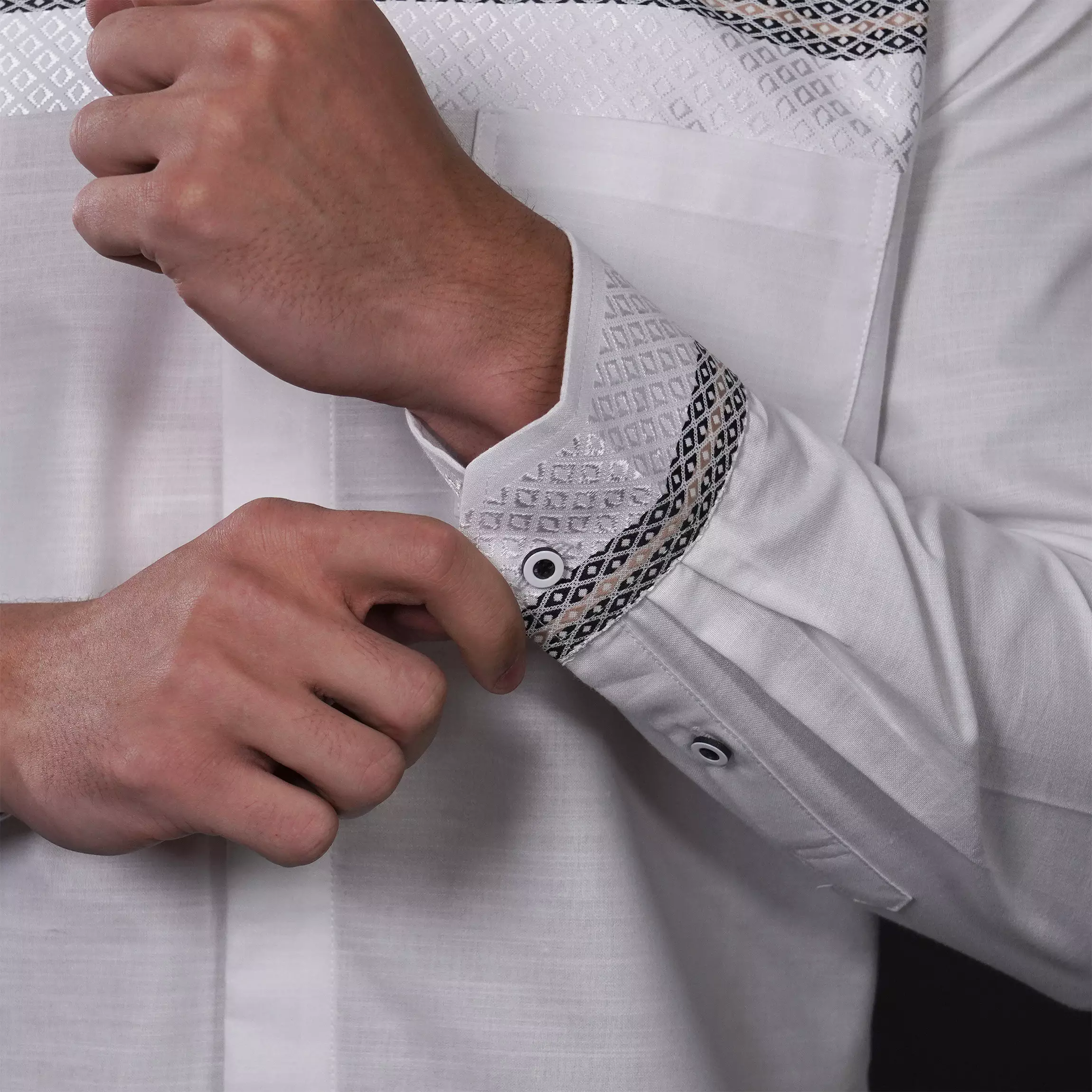 Casella Baju Koko Pria Lengan Panjang Premium Horizontal White | Koko Elegant Ismail Lengan Panjang 9018 White