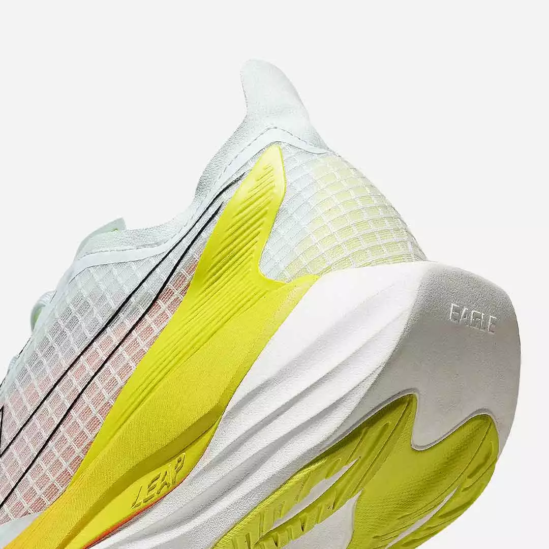 Eagle Sepatu Lari Alpha ST - BIRU MUDA/ORANYE/HIJAU