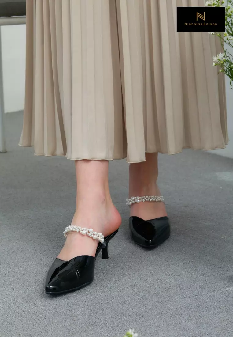 Nicholas Edison Heel Dira Black