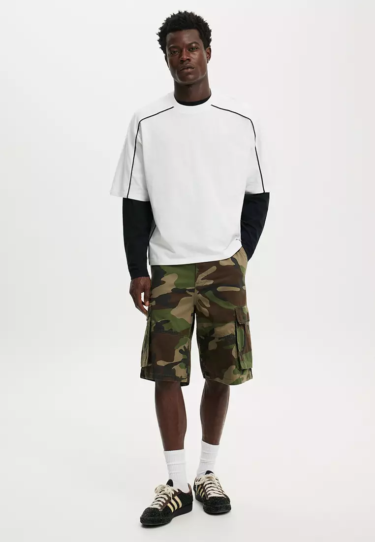 Cropped Fit T-Shirt