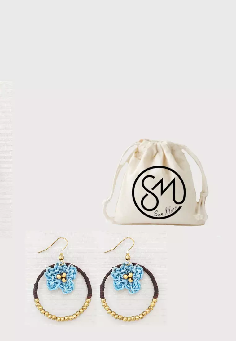 Aksesoris Wanita Crochet Center Earring Anting Wanita Blue & Gold