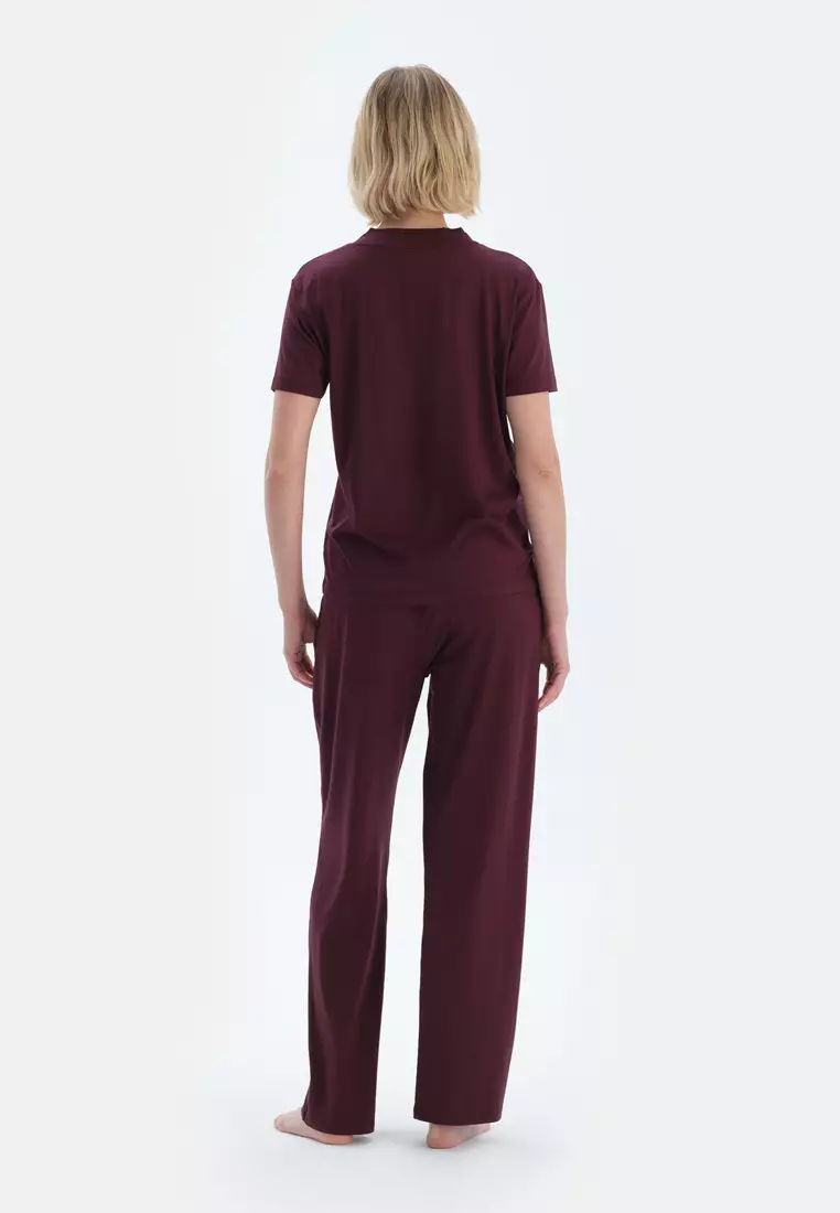 Bordeaux T-Shirt & Trousers, V-Neck, Regular, Regular Leg, Short Sleeve Sleepwear for Women