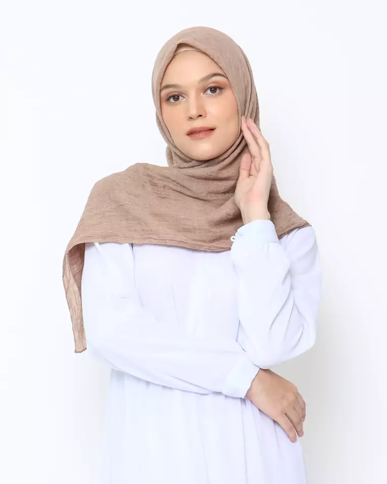 Hijab Segi Empat Voal Irania Tan