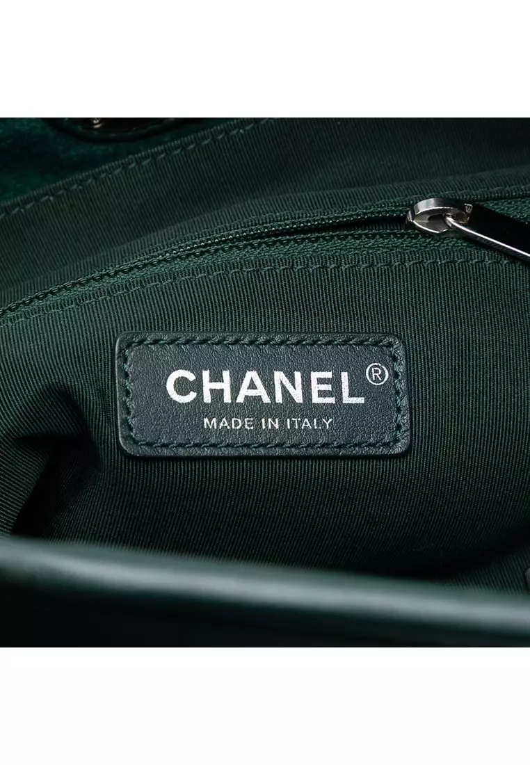 Pre-Loved Chanel Extra Large Stitched Wool And Calfskin 31 Shopping Bag