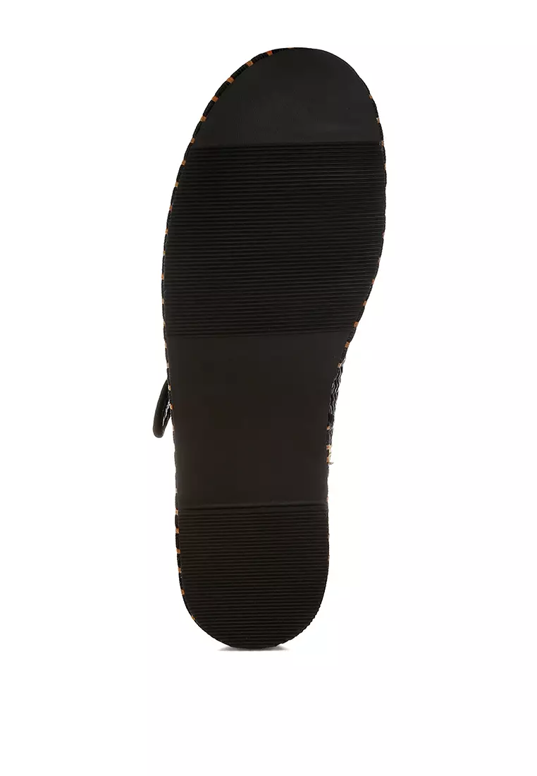 Sepatu Mary Jane Beraksen Ceri Warna Hitam