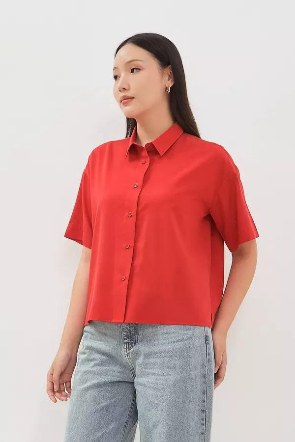 Minimal x Marsha Aruan - Miya - Kemeja Lengan Pendek - Red Colour Red