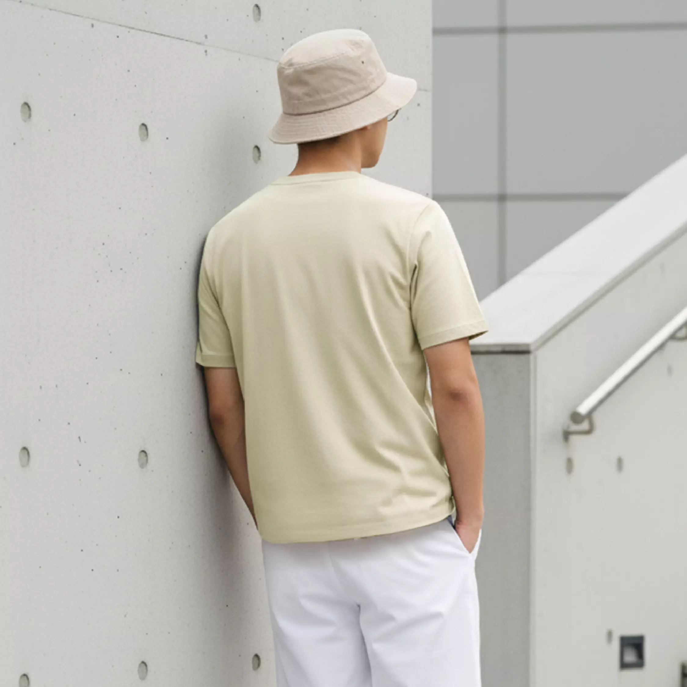 Kale PLUTO BEIGE T-shirt Cotton Cloudy Boxy Fit - Kaos Korea - Atasan Kaos Pria - Kaos Basic Pria