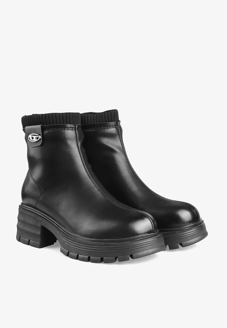 Sepatu Boots Tinggi Wanita