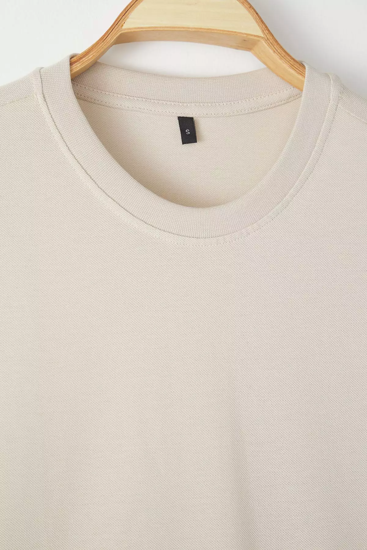 Oversize/Wide Cut Textured Basic T-Shirt