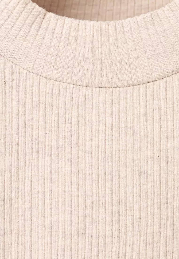 Ribbed High Neck T-Shirt