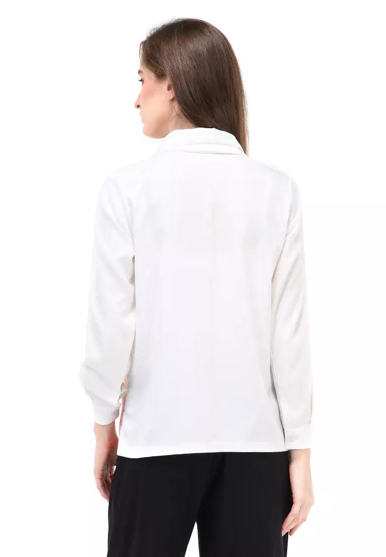 Caliya Blouse Long Sleeves Wanita Motif Polos Atasan Wanita Casual - Peach