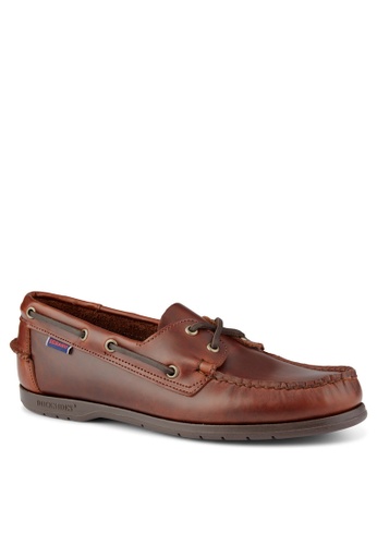 sebago docksides endeavor